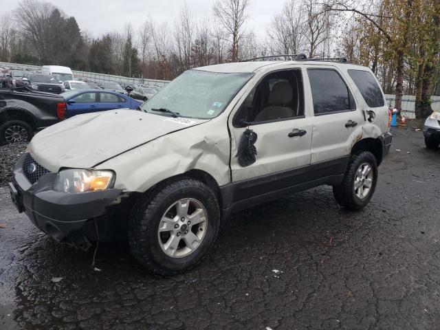FORD ESCAPE 2005 with VIN 1FMYU03105KD73302 - Photo from auction