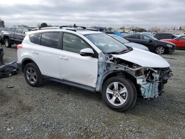 Photo 4 from auction – 2015 TOYOTA RAV4 XLE with VIN JTMWFREV4FD071754