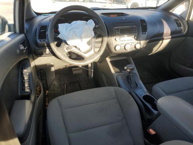 Photo 8 from auction – 2015 KIA FORTE LX with VIN KNAFK4A68F5372614