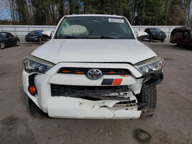 Photo 5 from auction – 2015 TOYOTA 4RUNNER SR with VIN JTEBU5JR7F5238913