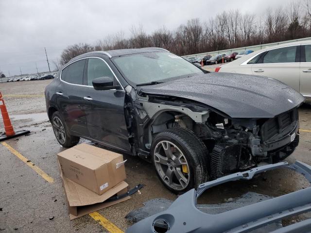 Photo 4 from auction – 2017 MASERATI LEVANTE SP with VIN ZN661XUS6HX254437