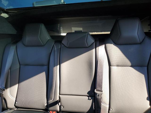 Photo 10 from auction – 2024 TESLA CYBERTRUCK with VIN 7G2CEHED1RA014894