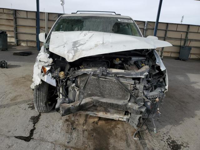 Photo 5 from auction – 2015 CHRYSLER TOWN & COU with VIN 2C4RC1BG9FR554053