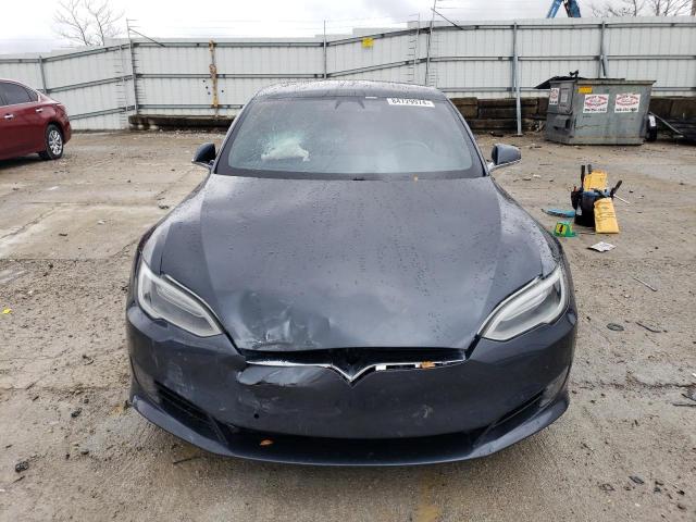 Photo 5 from auction – 2017 TESLA MODEL S with VIN 5YJSA1E1XHF210860
