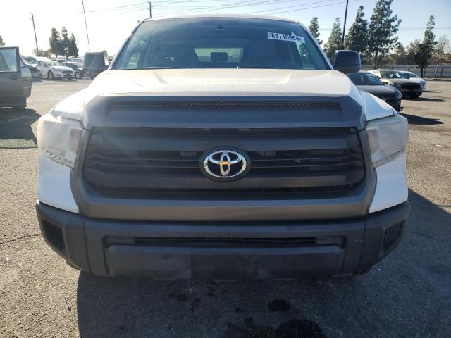 Photo 5 from auction – 2016 TOYOTA TUNDRA DOU with VIN 5TFTY5F13GX009358