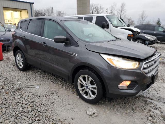 Photo 4 from auction – 2017 FORD ESCAPE SE with VIN 1FMCU9GDXHUE39477
