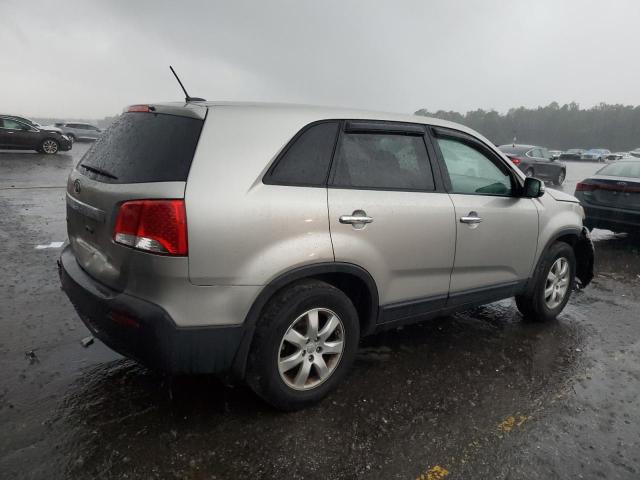 Photo 3 from auction – 2013 KIA SORENTO LX with VIN 5XYKT3A19DG328686