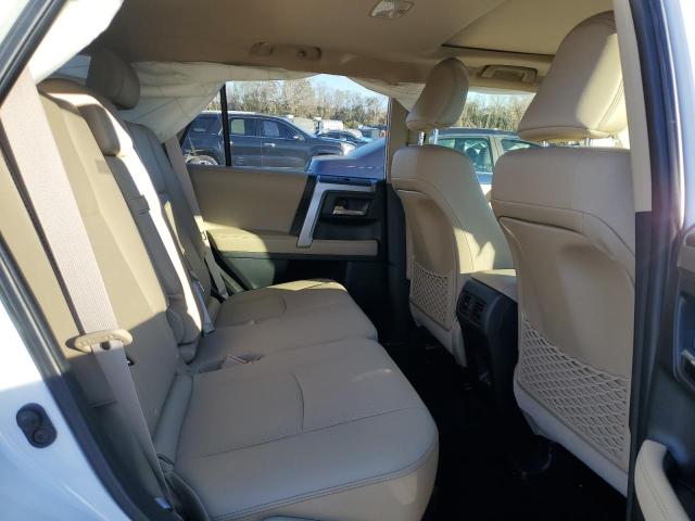 Photo 11 from auction – 2024 TOYOTA 4RUNNER LI with VIN JTEKU5JR2R6237392