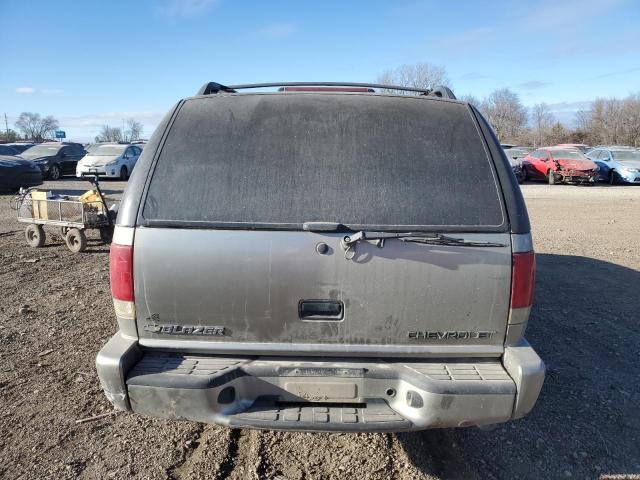 Photo 6 from auction – 2000 CHEVROLET BLAZER with VIN 1GNDT13W6Y2206610