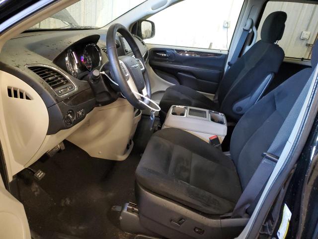 Photo 7 from auction – 2016 CHRYSLER TOWN & COU with VIN 2C4RC1BG7GR255369