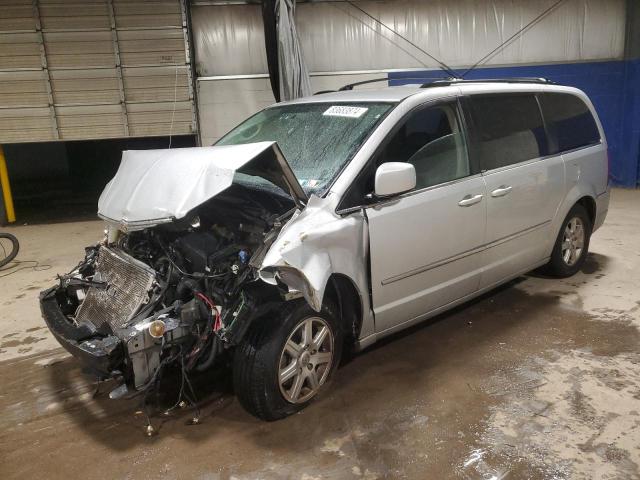 CHRYSLER TOWN & COU 2010 with VIN 2A4RR8D12AR320484 - Photo from auction