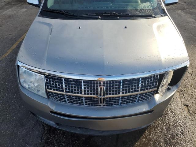Photo 12 from auction – 2008 LINCOLN MKX with VIN 2LMDU68CX8BJ39148