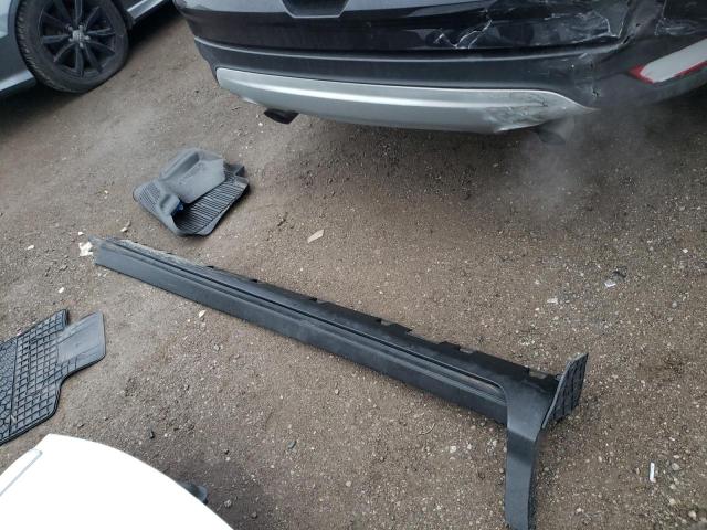Photo 13 from auction – 2019 FORD ESCAPE SE with VIN 1FMCU9GD4KUC16763