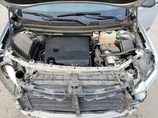 Photo 12 from auction – 2018 CHEVROLET TRAVERSE L with VIN 1GNERFKW5JJ130424