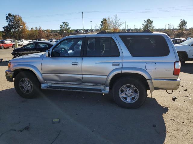 Photo 2 from auction – 2002 TOYOTA 4RUNNER SR with VIN JT3GN86R520235943