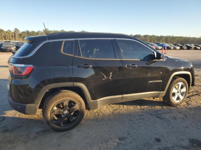 Photo 3 from auction – 2017 JEEP COMPASS LA with VIN 3C4NJDBB4HT635357