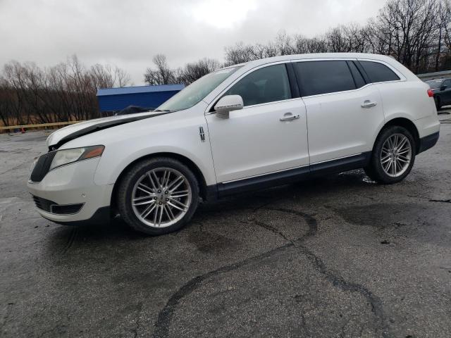 LINCOLN MKT 2013 with VIN 2LMHJ5AT0DBL56054 - Photo from auction