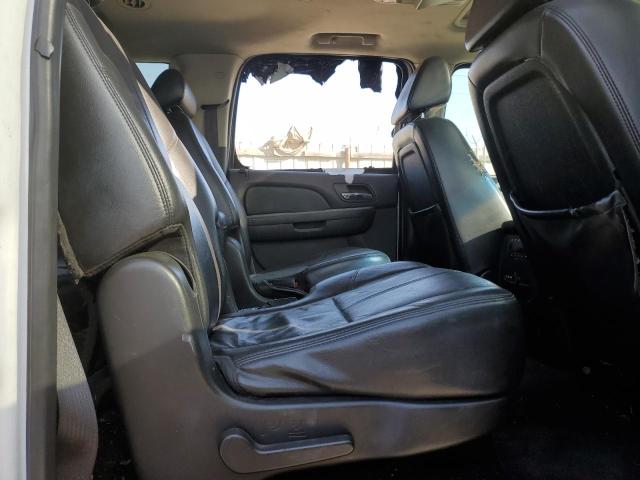 Photo 11 from auction – 2008 CHEVROLET SUBURBAN C with VIN 1GNFC16J28R218074