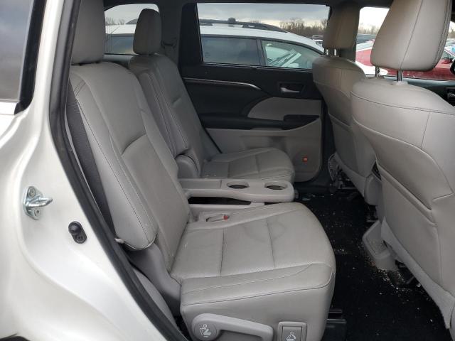 Photo 11 from auction – 2015 TOYOTA HIGHLANDER with VIN 5TDDKRFH3FS120250