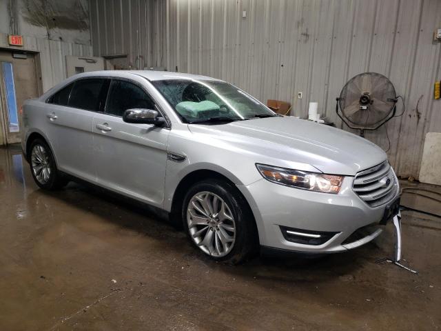 Photo 4 from auction – 2015 FORD TAURUS LIM with VIN 1FAHP2F87FG118723
