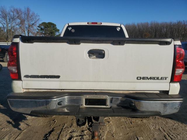 Photo 6 from auction – 2004 CHEVROLET SILVERADO with VIN 1GCEK19TX4E301340