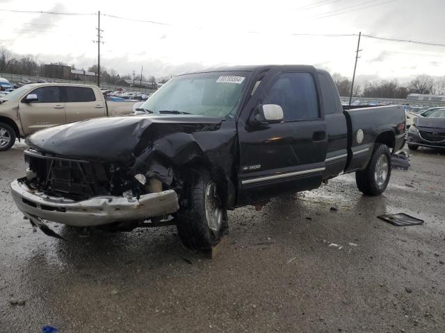 CHEVROLET SILVERADO 2000 with VIN 1GCEK19T0YE177018 - Photo from auction