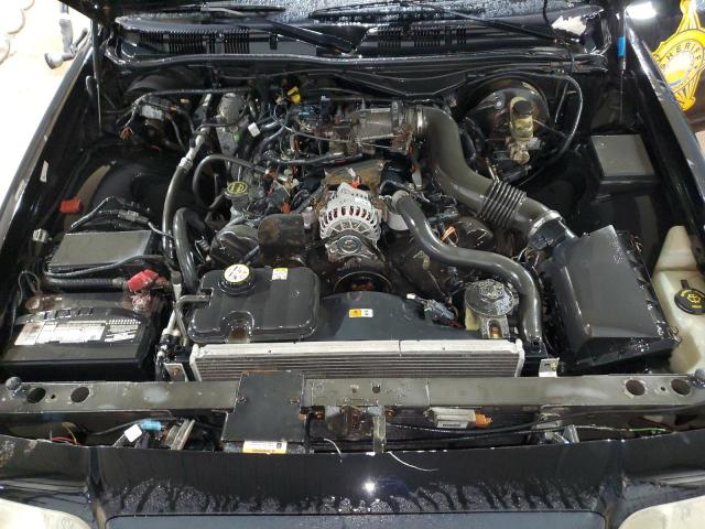 Photo 11 from auction – 2003 FORD CROWN VICT with VIN 2FAFP71W83X179661