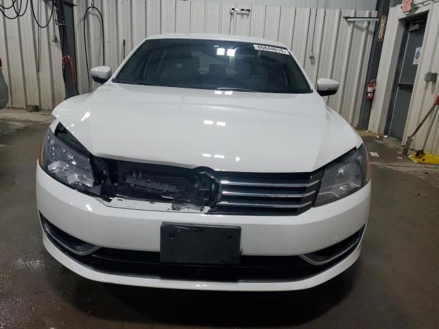 Photo 5 from auction – 2014 VOLKSWAGEN PASSAT S with VIN 1VWAT7A33EC118799
