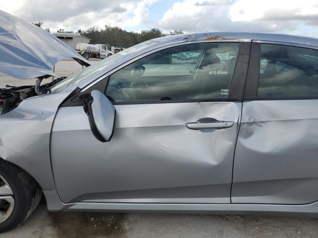 Photo 7 from auction – 2016 HONDA CIVIC LX with VIN 19XFC2F58GE057421