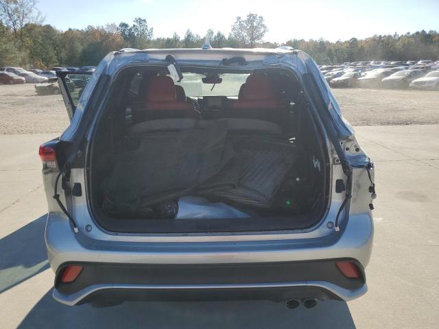 Photo 6 from auction – 2022 TOYOTA HIGHLANDER with VIN 5TDLZRAH7NS143334