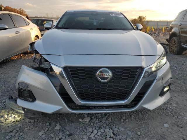 Photo 5 from auction – 2019 NISSAN ALTIMA SV with VIN 1N4BL4DV7KC109043