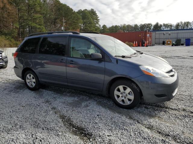 Photo 4 from auction – 2010 TOYOTA SIENNA CE with VIN 5TDKK4CC5AS307632