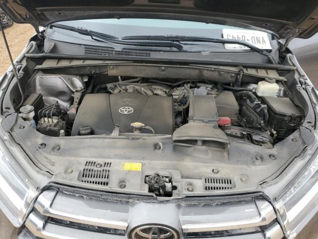 Photo 12 from auction – 2017 TOYOTA HIGHLANDER with VIN 5TDYZRFH0HS214361