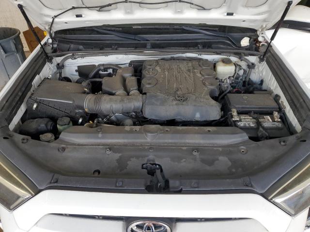 Photo 12 from auction – 2014 TOYOTA 4RUNNER SR with VIN JTEBU5JR9E5153179