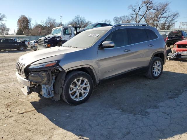 JEEP CHEROKEE L 2018 with VIN 1C4PJLLB5JD557748 - Photo from auction