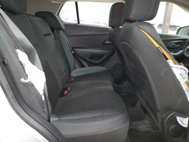 Photo 11 from auction – 2015 CHEVROLET TRAX LS with VIN KL7CJKSB6FB071735