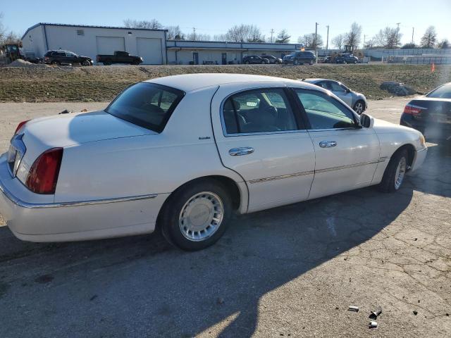 Photo 3 from auction – 2000 LINCOLN TOWN CAR E with VIN 1LNHM81W3YY887532