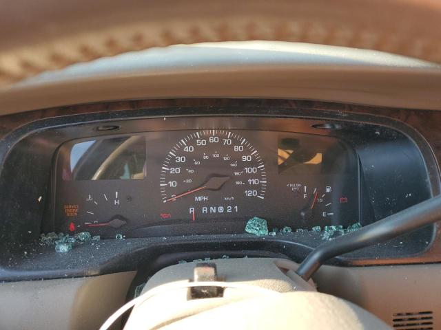 Photo 9 from auction – 2000 LINCOLN TOWN CAR with VIN 1LNHM82W9YY837636