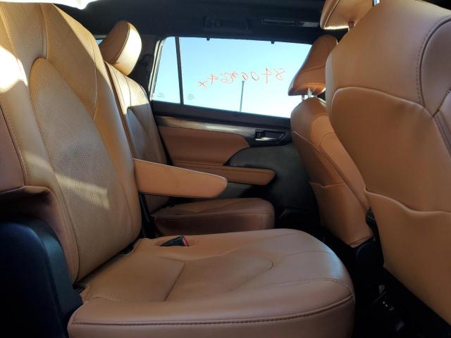 Photo 11 from auction – 2021 TOYOTA HIGHLANDER with VIN 5TDEBRCH0MS024954