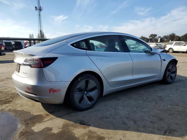 Photo 3 from auction – 2018 TESLA MODEL 3 with VIN 5YJ3E1EB2JF065336