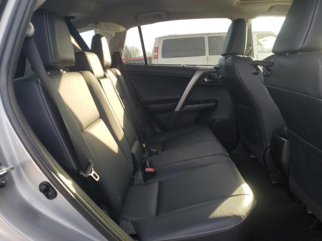 Photo 11 from auction – 2018 TOYOTA RAV4 LIMIT with VIN 2T3DFREV7JW737816