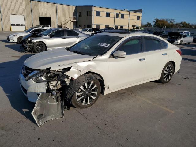 NISSAN ALTIMA 2.5 2018 with VIN 1N4AL3AP6JC188201 - Photo from auction