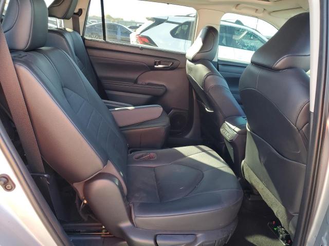 Photo 11 from auction – 2020 TOYOTA HIGHLANDER with VIN 5TDGZRBH9LS505712