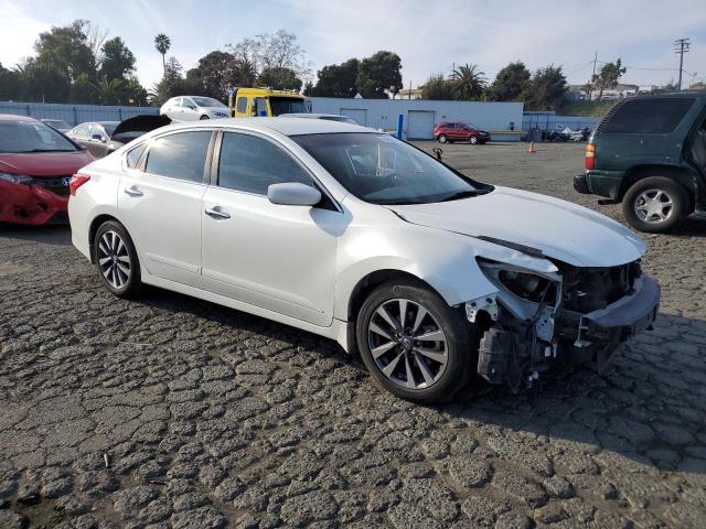 Photo 4 from auction – 2017 NISSAN ALTIMA 2.5 with VIN 1N4AL3AP7HC243961