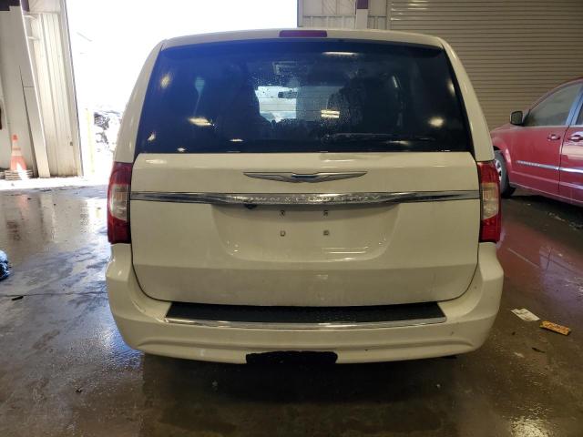 Photo 6 from auction – 2016 CHRYSLER TOWN & COU with VIN 2C4RC1BGXGR268634