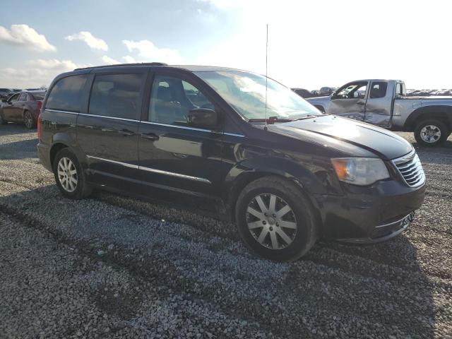 Photo 4 from auction – 2014 CHRYSLER TOWN & COU with VIN 2C4RC1BG1ER441857
