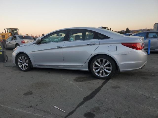 Photo 2 from auction – 2012 HYUNDAI SONATA SE with VIN 5NPEC4ACXCH373616