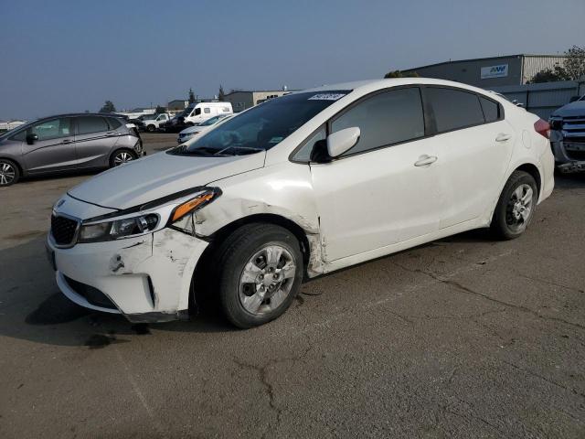 KIA FORTE LX 2018 with VIN 3KPFK4A77JE185213 - Photo from auction