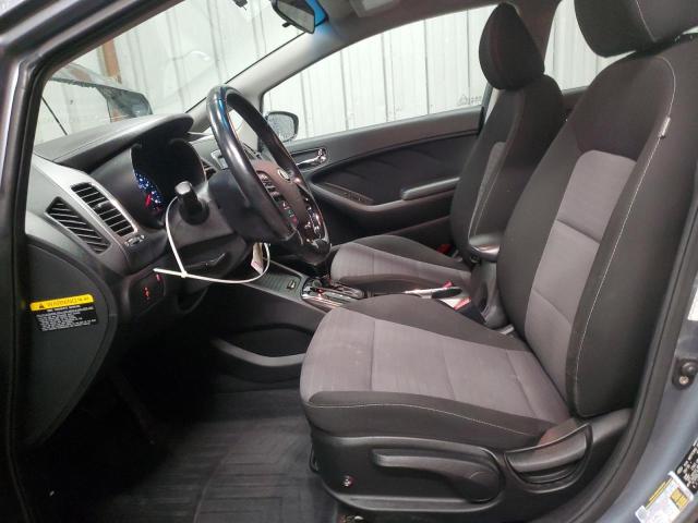 Photo 7 from auction – 2017 KIA FORTE LX with VIN 3KPFL4A78HE059157