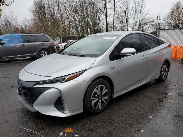 TOYOTA PRIUS PRIM 2017 with VIN JTDKARFP3H3037536 - Photo from auction
